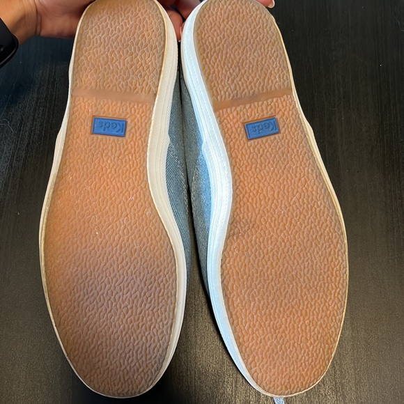 Keds size 7 - Picture 3 of 5